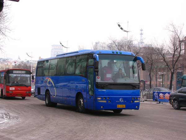 東莞跨城通勤班車定制,緩解城市集中化