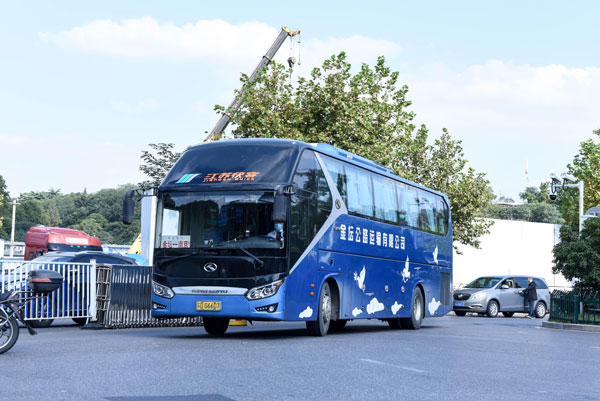 （大巴車租車平臺(tái)）如何進(jìn)行深圳租大巴車？