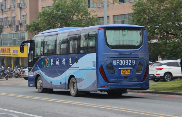 （企業通勤班車）企業班車能租賃千萬別購車