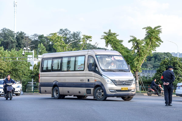 （北京班車租賃采購價格）采購價格各異，統一準則在此